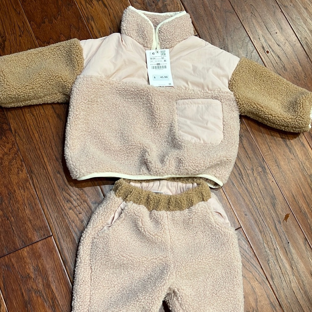 New with tags zara Sherpa outfit